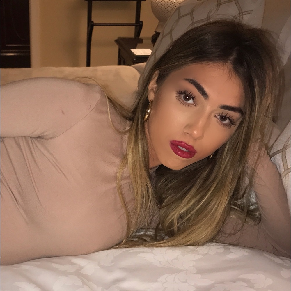 Meet your Posher, Gia